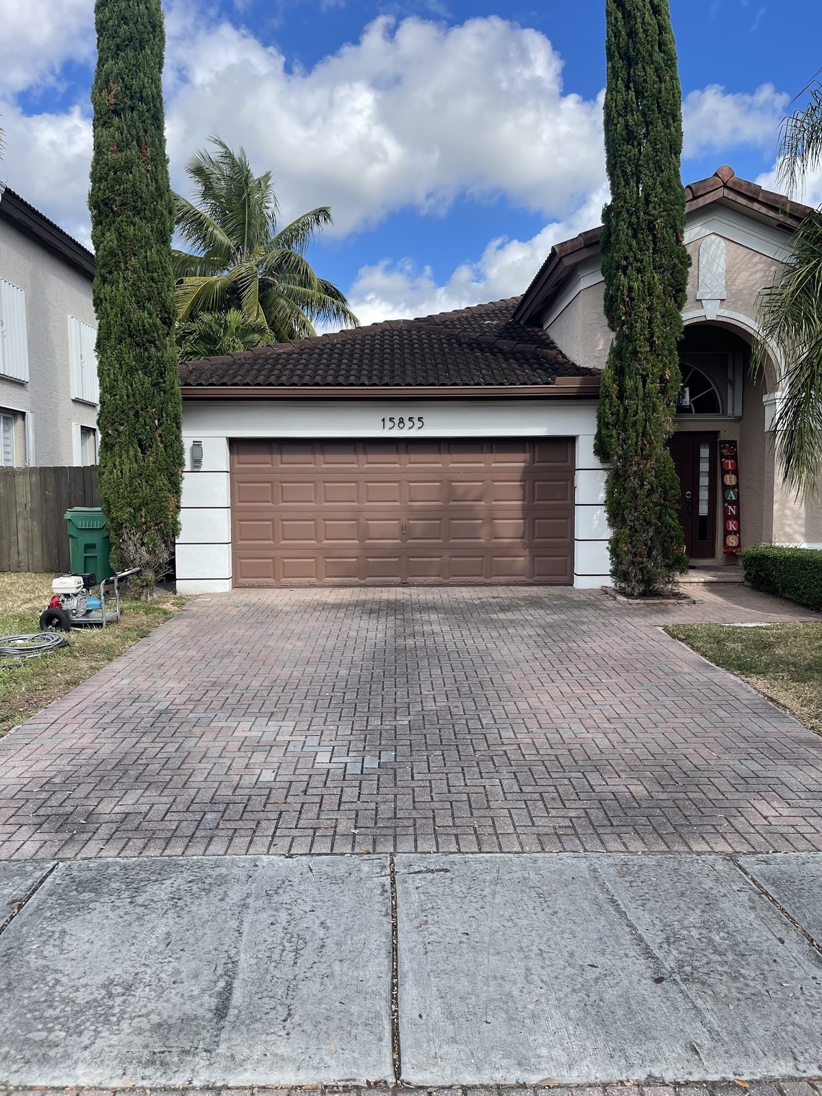 Paver driveway cleaned edge to edge